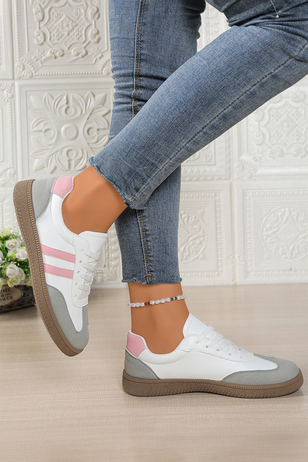 Blackish Green Color Block Lace Up Sneakers
