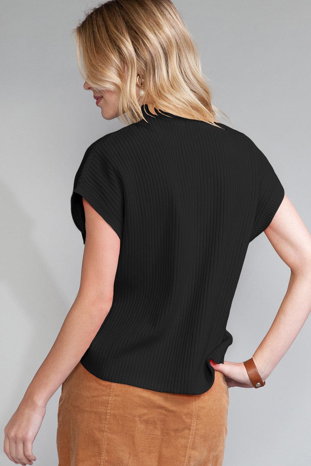 Dark Blue Patch Pocket Ribbed Knit Short Sleeve Sweater